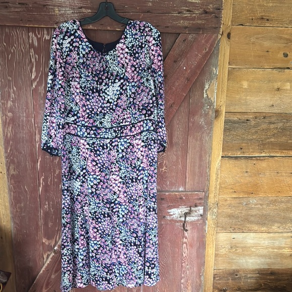 Talbots crepe floral set-in waistband lined crew neck 3/4 button sleeve midi NWT - Picture 1 of 8